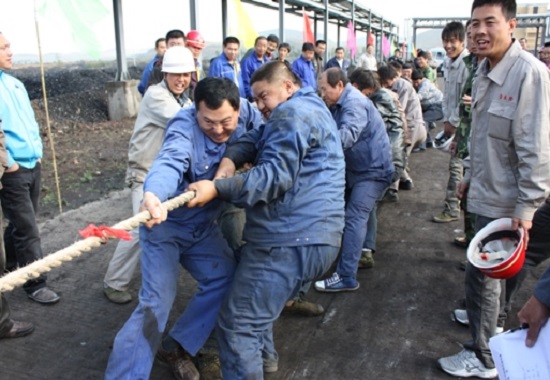 6731顶级游戏公司庆国庆拔河角逐